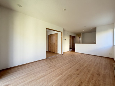 【玄関】 | 沖縄市大里（限定1棟） | ※同仕様写真です