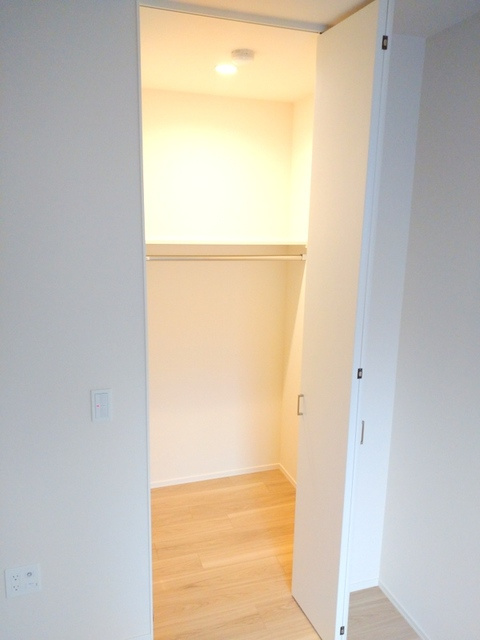 （シニア限定）ヘーベルVillage北千住の収納|ウォークインクローゼット