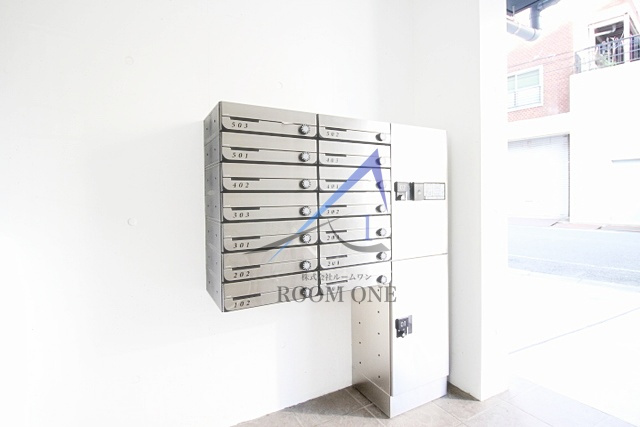 ラシクラス日暮里のその他共用部分|宅配ボックスです。