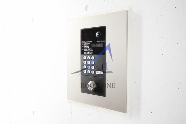 ラシクラス日暮里のセキュリティ|オートロックです。