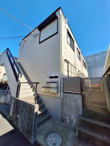 メゾン越智の外観