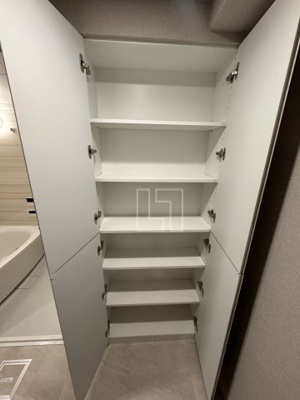 【収納】 | ブランズタワー谷町四丁目 | ブランズタワー谷町四丁目　リネン庫