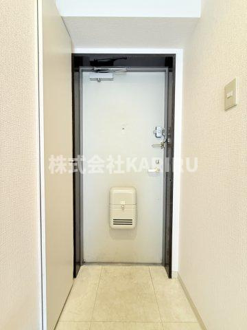 ベルエキップオグランの玄関