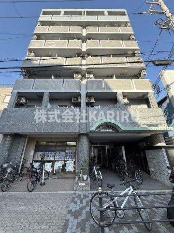 ベルエキップオグランの外観