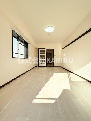 ベルエキップオグランの居間・リビング