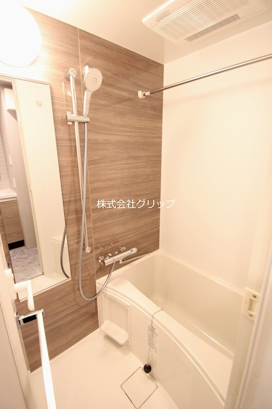 Le'a GRANDE横濱戸部の浴室