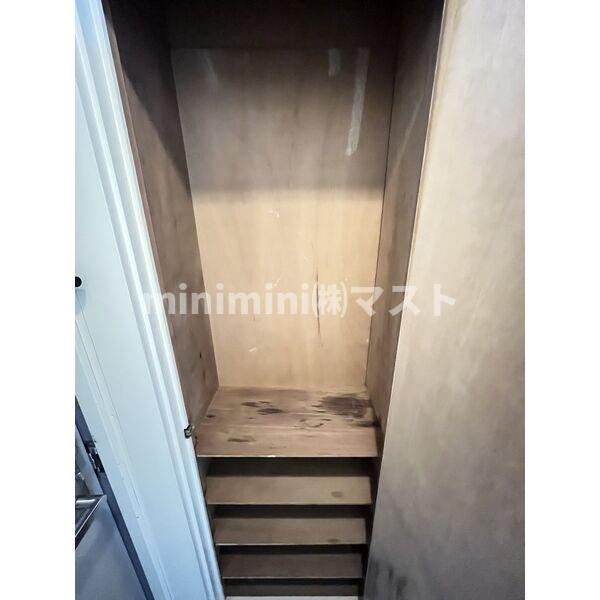 ハイエスト下寺の収納