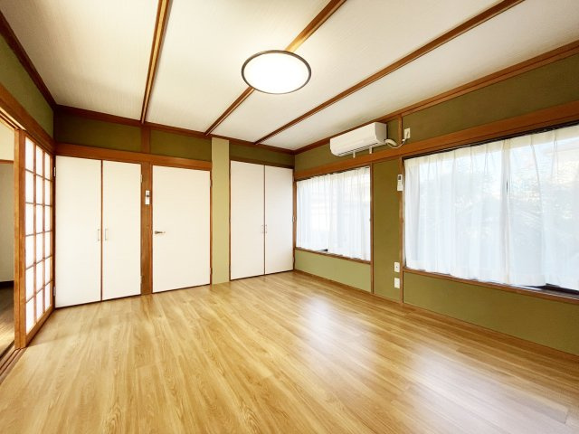 下助任HOUSEの居間・リビング