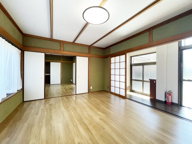 下助任HOUSEのその他