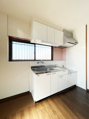 下助任HOUSEのキッチン