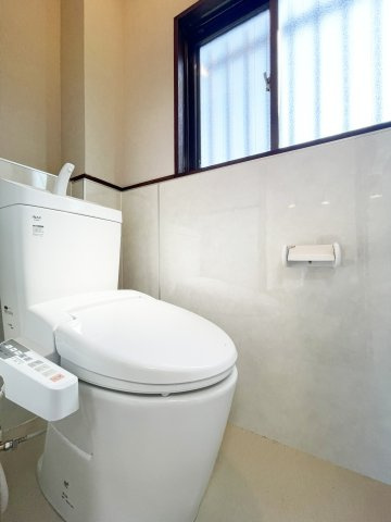 下助任HOUSEのトイレ