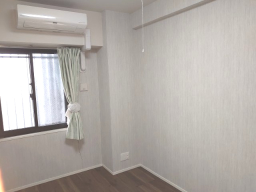 レーベン麓山　ＴＨＥ　ＭＡＳＴＥＲ 4階 ３ＬＤＫの洋室