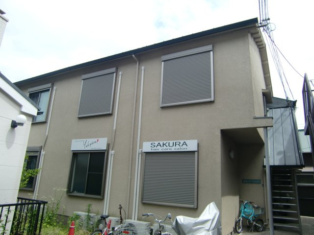 岡本グローリーハイツの外観