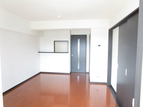 熊本市中央区上水前寺１丁目の賃貸マンションの居間・リビング