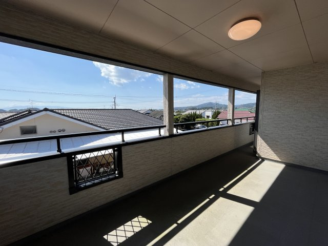 串間市大字南方　2階建て住宅のバルコニー|南向きのバルコニーです