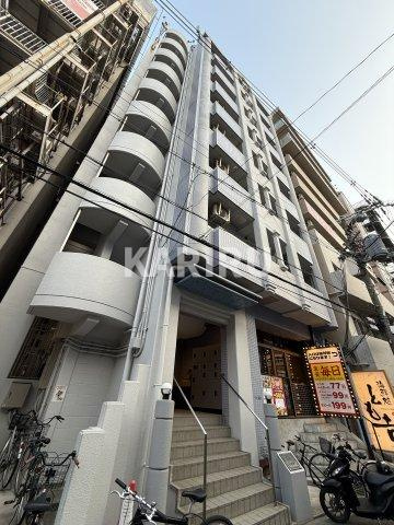 片町コートのエントランス