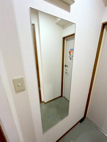 コーポ小林の玄関