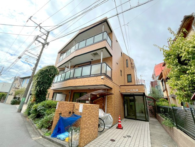 コーポ小林の外観