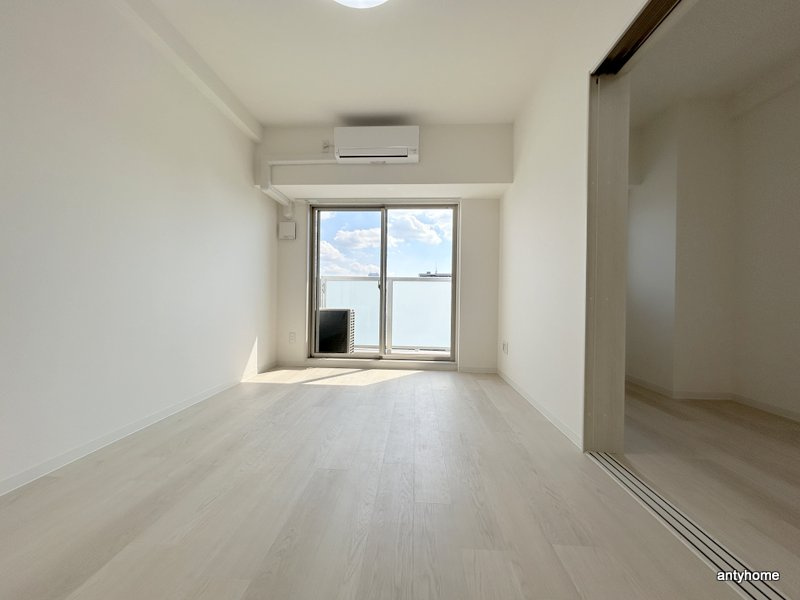 アーバンパーク新大阪　仲介手数料無料の洋室