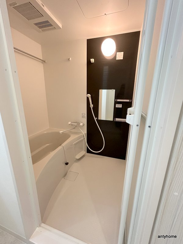 アーバンパーク新大阪　仲介手数料無料の浴室