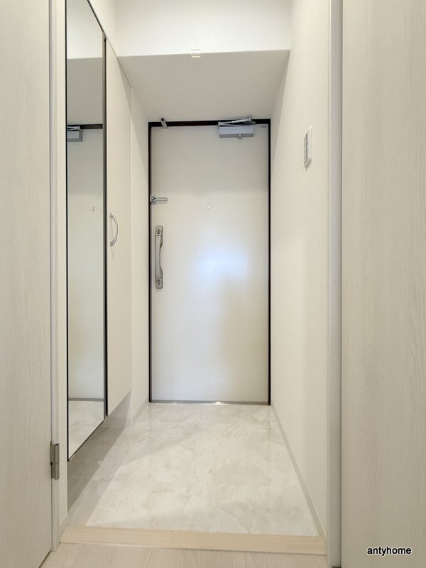 アーバンパーク新大阪　仲介手数料無料の玄関