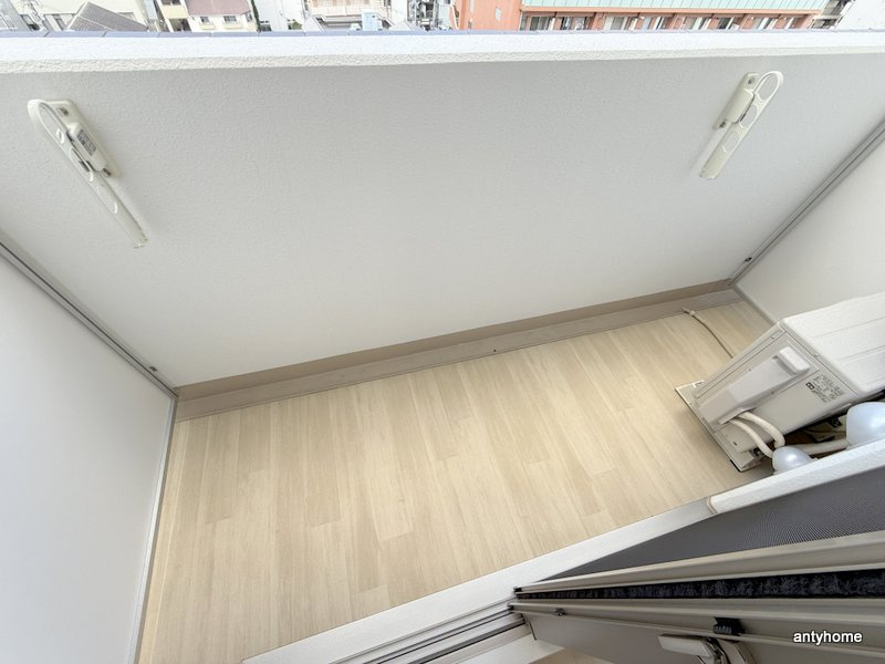 アーバンパーク新大阪　仲介手数料無料のバルコニー