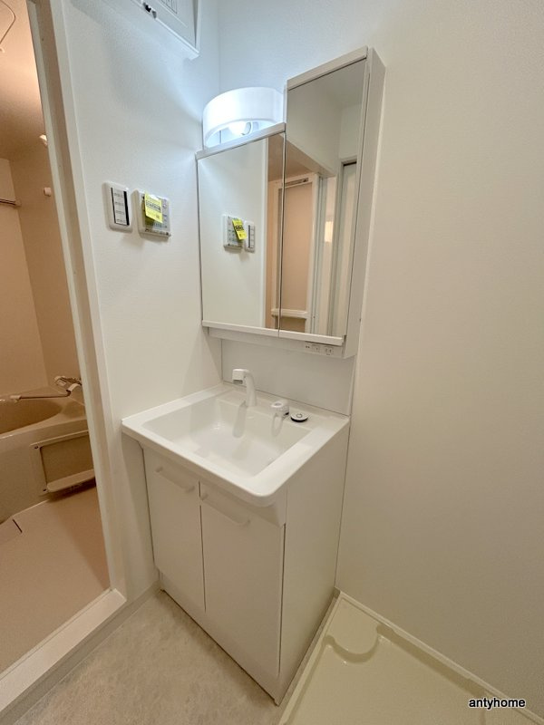 アーバンパーク新大阪　仲介手数料無料の洗面所