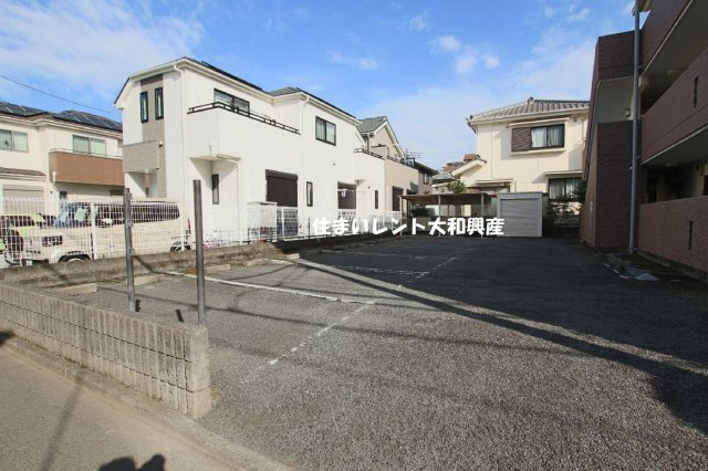 ケイティーズの駐車場