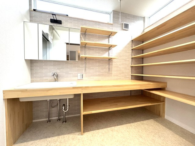 中央区下所島1丁目　新築戸建　1号棟の脱衣所