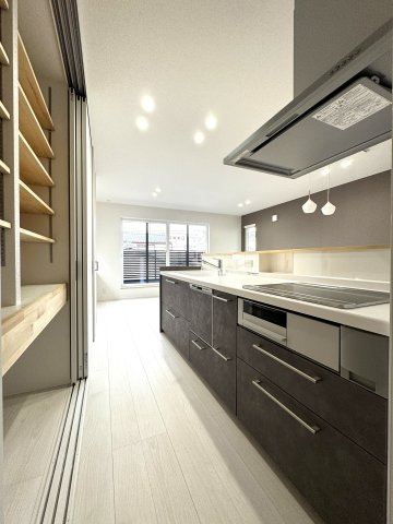 中央区下所島1丁目　新築戸建　1号棟のキッチン