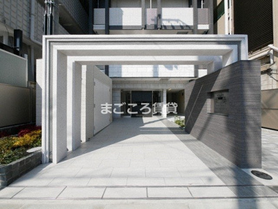 【エントランス】 | レオンヴァリエ大阪ベイシティⅡ