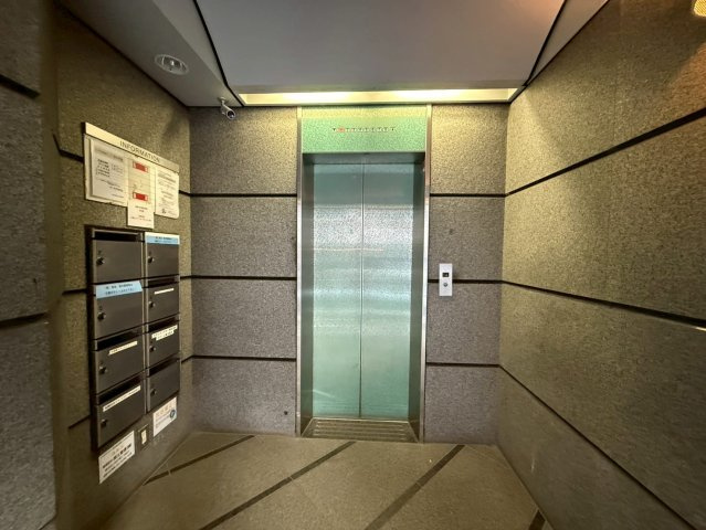 サンポウ水道橋ビル　201のエントランス