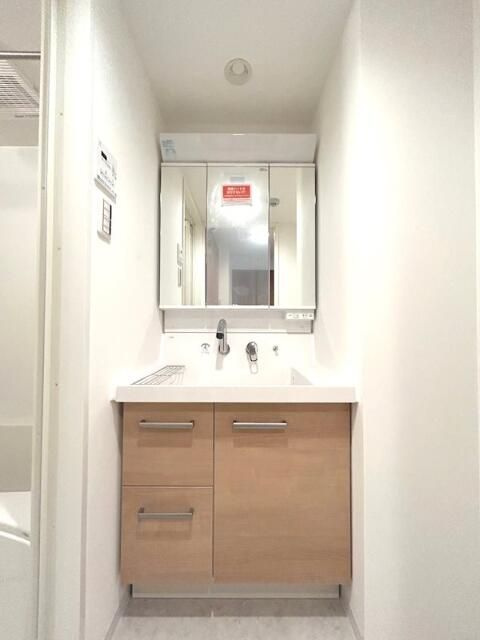 Ｌｉｂｅｒｔｅ町屋の洗面所