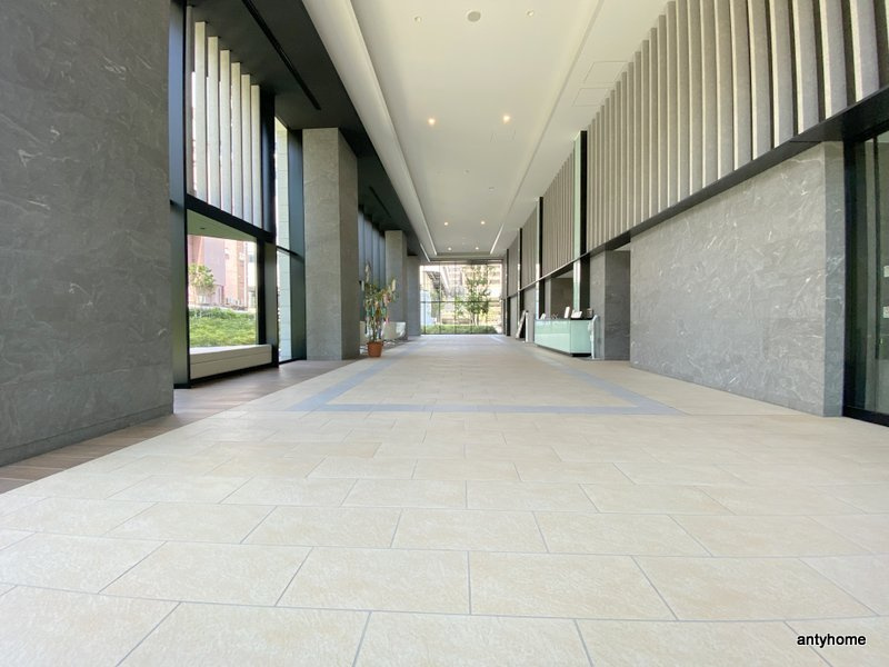 シティタワー東梅田パークフロント　仲介手数料無料のロビー