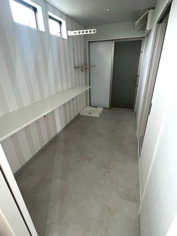 【ランドリースペース】 | 潤野1141-9戸建