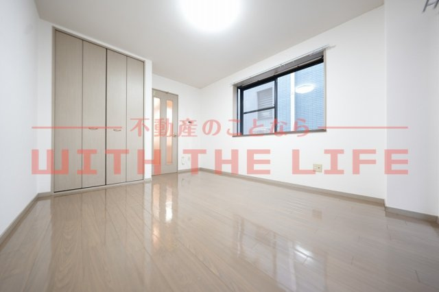 メゾンド・アブリール【10,000円キャッシュバック対象物件】の居間・リビング|使いやすいリビングです