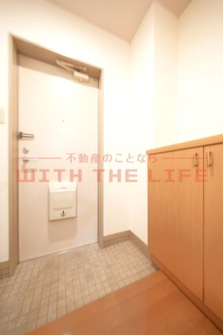 メゾンド・アブリール【10,000円キャッシュバック対象物件】の玄関|きれいな玄関です