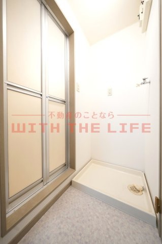 メゾンド・アブリール【10,000円キャッシュバック対象物件】の洗面所|スペースが確保できる洗面所です