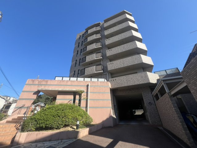 リベール須磨妙法寺の外観