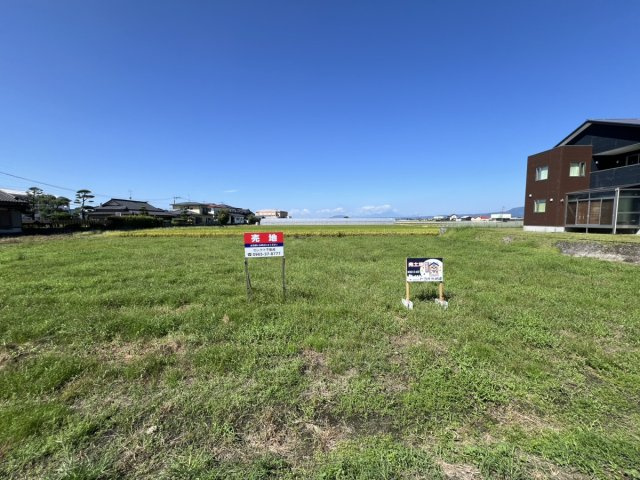 八代市鏡町990-1、990-2　土地の外観