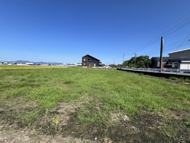 八代市鏡町990-1、990-2　土地の外観