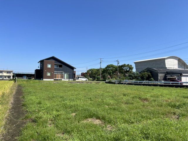 八代市鏡町990-1、990-2　土地の外観