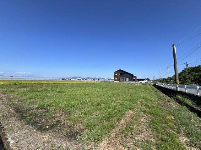 八代市鏡町990-1、990-2　土地の外観