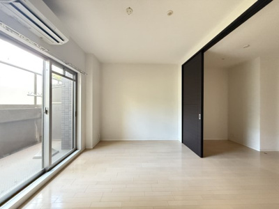 【洋室】 | クレアート大阪EAST G4