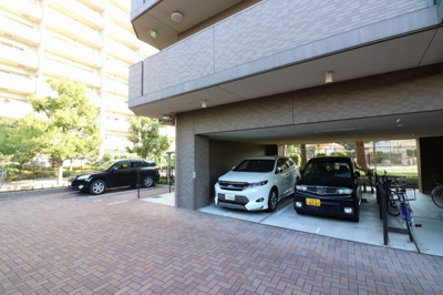 【駐車場】 | クレアート大阪EAST G4