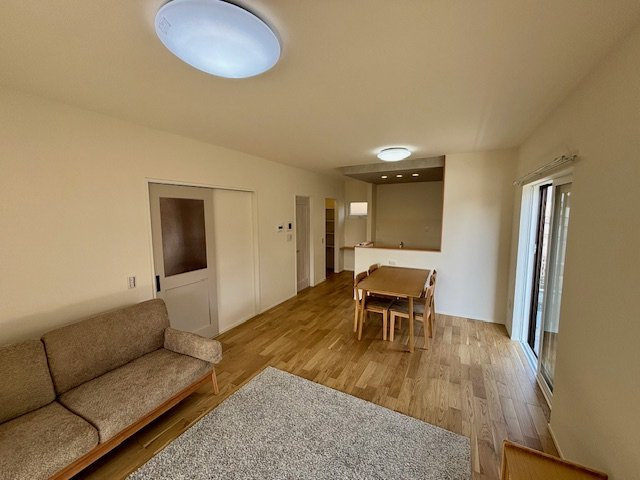 久留米市荒木町荒木16号地の居間・リビング