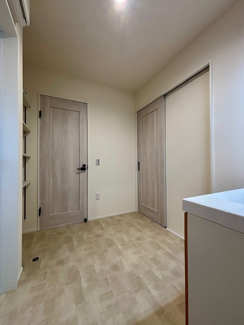 久留米市荒木町荒木16号地の洗面所