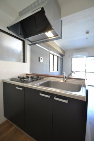 広島市中区舟入本町の賃貸マンションのキッチン