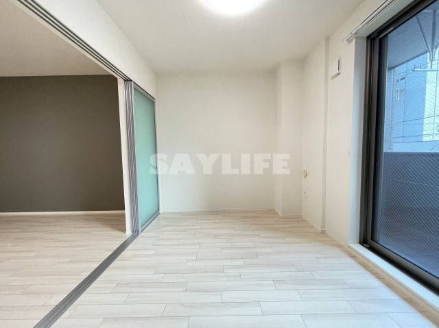 Avvenire深江橋の洋室