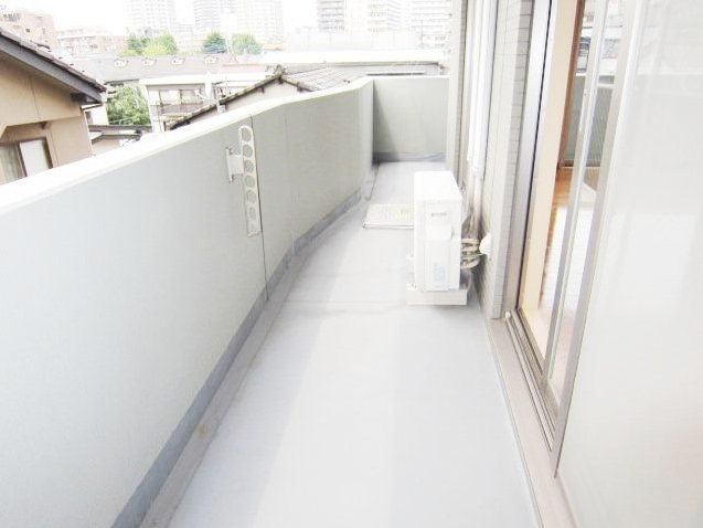 ブルールイイヅカのバルコニー|別号室の参考写真です。